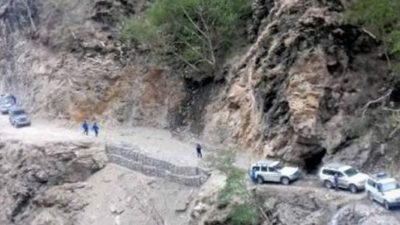 Traffic resumes on Beni-Jomsom road