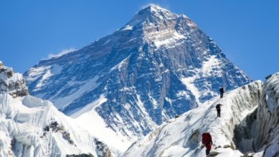 901 granted permit for winter expeditions on various mountains