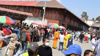 250,000 plus pilgrims pay homage to Pashupatinath till late morning