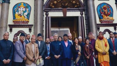 Indian Foreign Minister offers Pooja at Pashupatinath