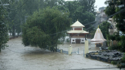 Rainfall to decline by evening