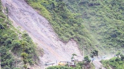 Landslides obstruct six major routes, five operational one-way