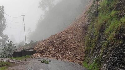 Tamghas-Ridi road section blocked