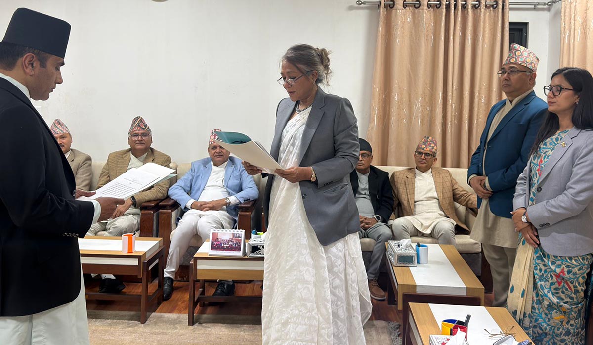 Attorney General Dr. Kandel sworn in