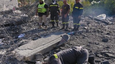 Israeli strikes kill 11 in Southern Lebanon village