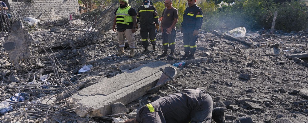Israeli strikes kill 11 in Southern Lebanon village
