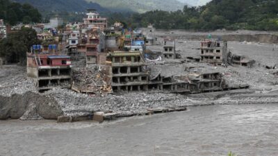 606 foreign tourists still missing after Bhotekoshi floods